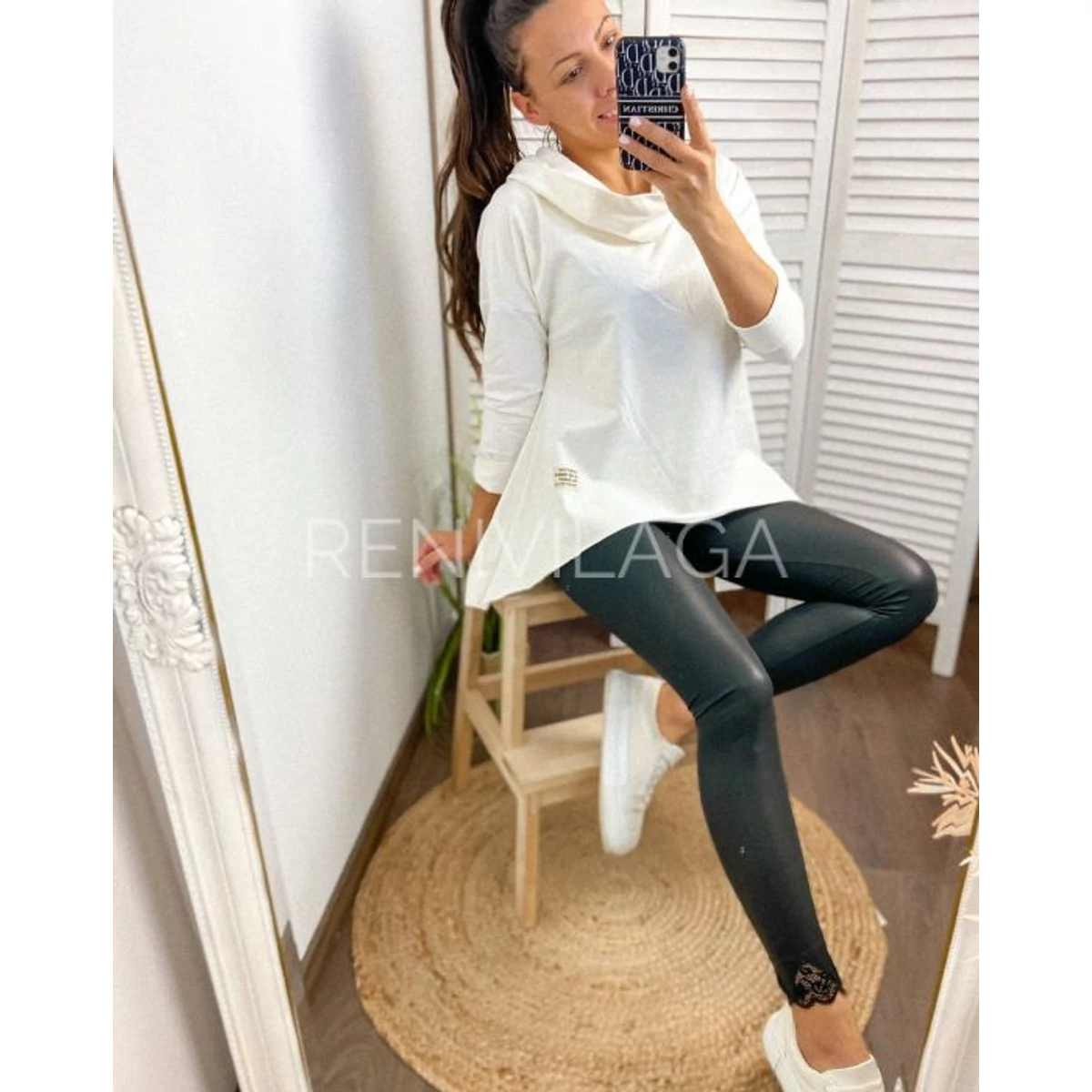 Alicia csipkés matt bőrleggings
