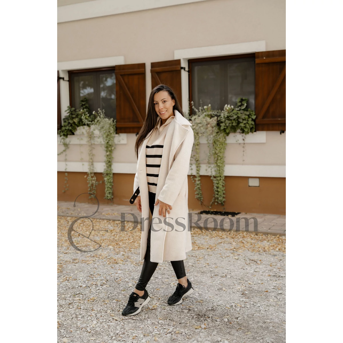 Marine szövetkabát övvel - Beige