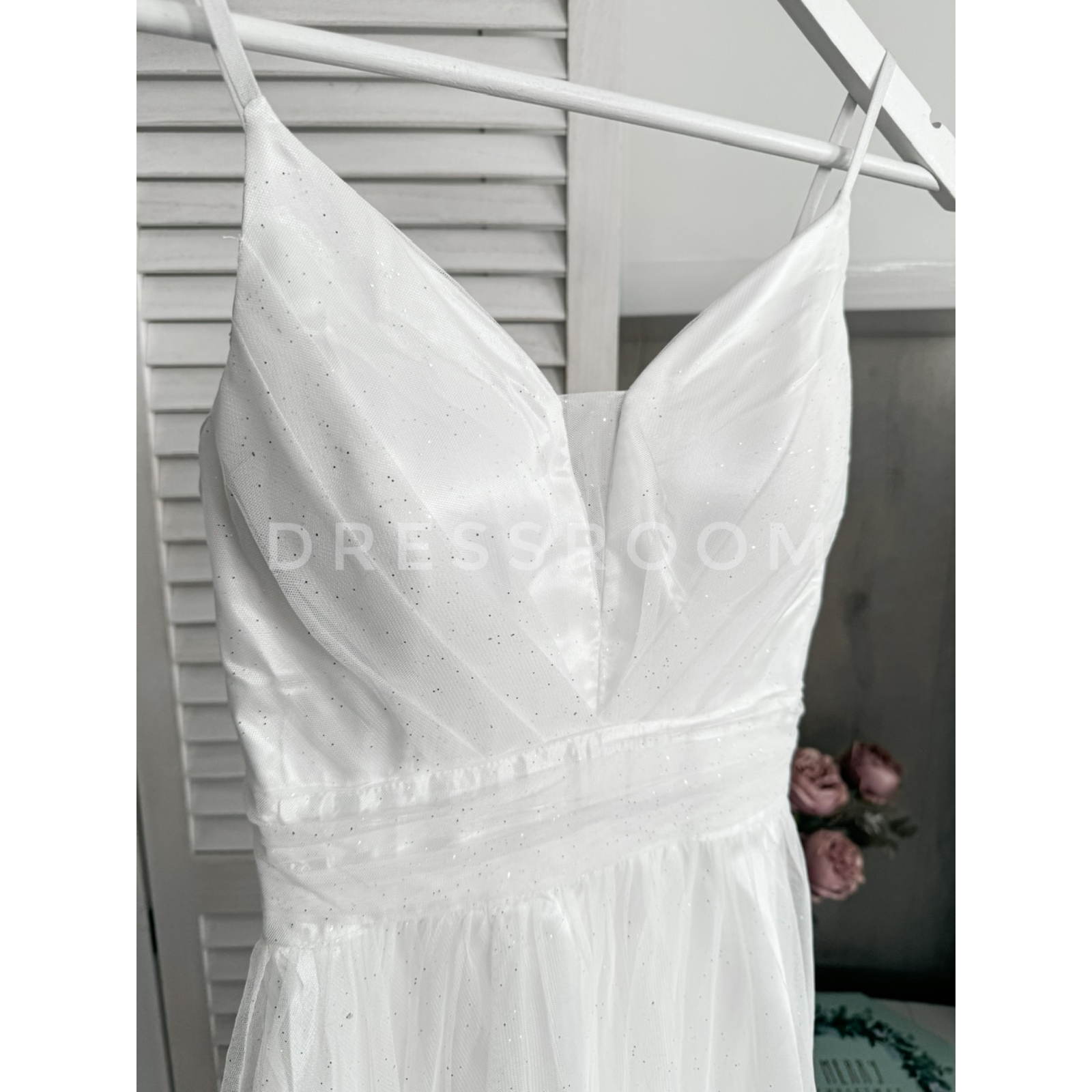 Kép 2/3 - LUXORY csillámos ruha - Fehér -Menyecske ruha
