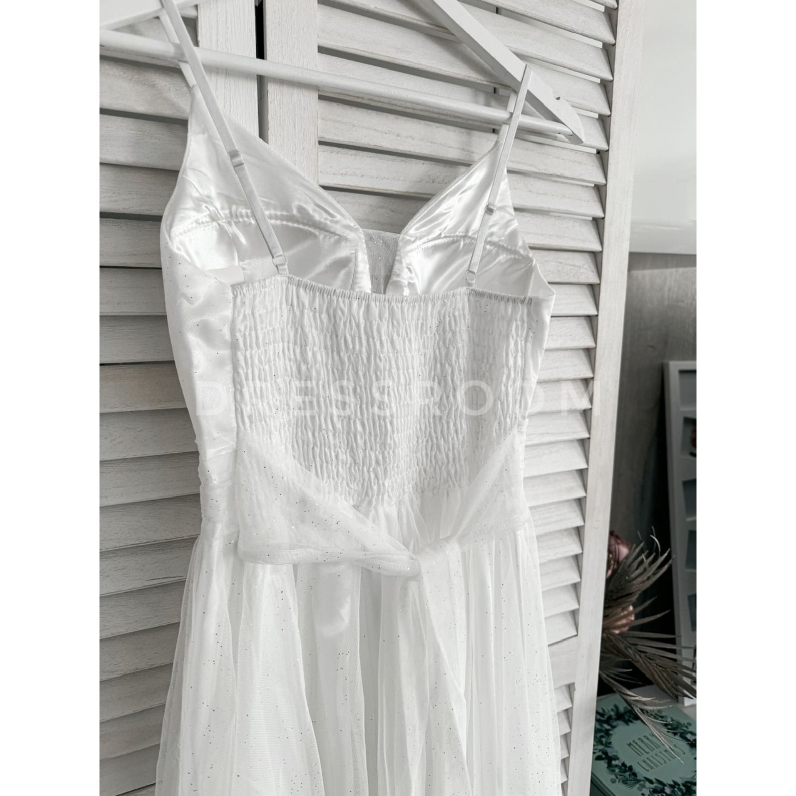 Kép 3/3 - LUXORY csillámos ruha - Fehér -Menyecske ruha
