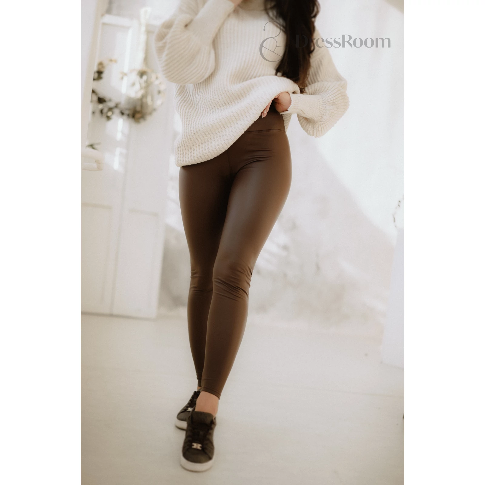 Kép 1/2 - ALICIA matt bőrleggings - DARK brown
